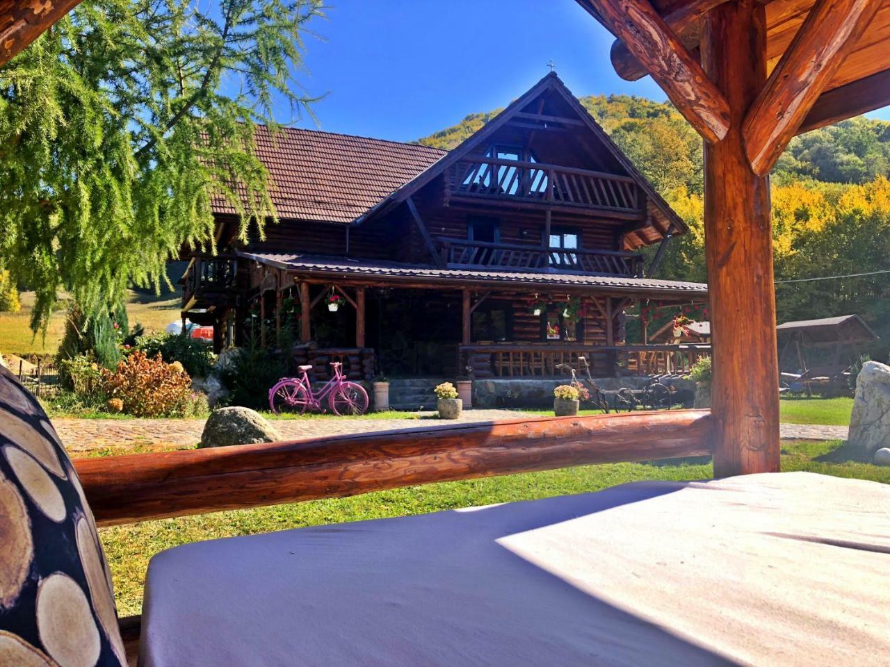 Cabana Din Groapa Frumoasa Risnov Exterior photo